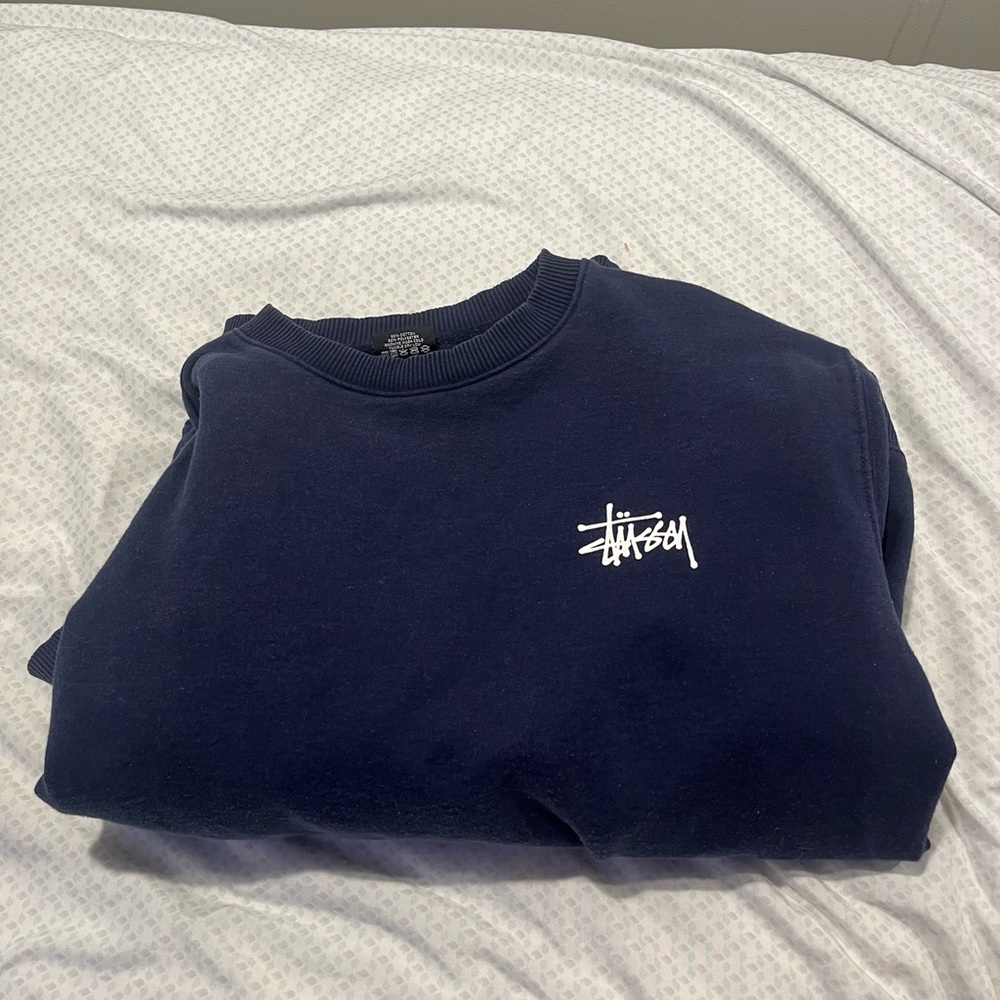STUSSY MEDIUM CREWNECK | NAVY | STREETWEAR